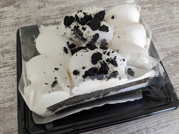 クッキーアンドクリームケーキ