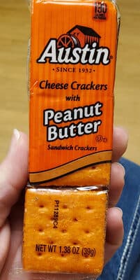Cheese crackers with peanut butter