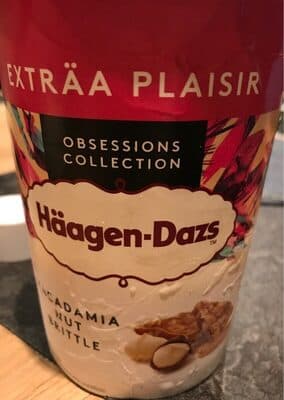 Macadamia nut brittle