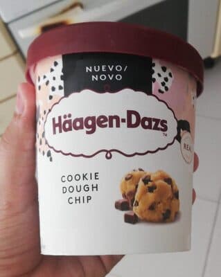 Haagen dazs cookie dough chip