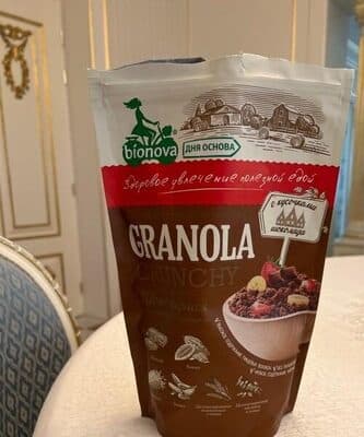 Granola crunchy