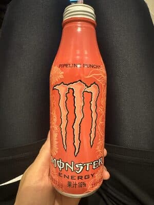 モンスターエナジー　パイプラインパンチ味