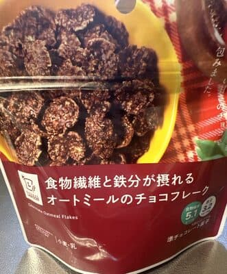 食物繊維と鉄分が摂れるオートミールのチョコフレーク