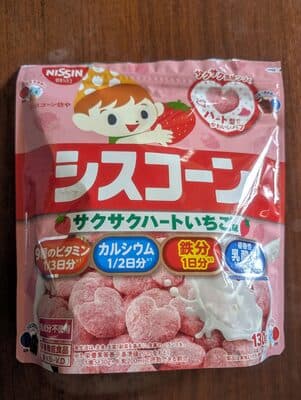 シスコーン　サクサクハートいちご味