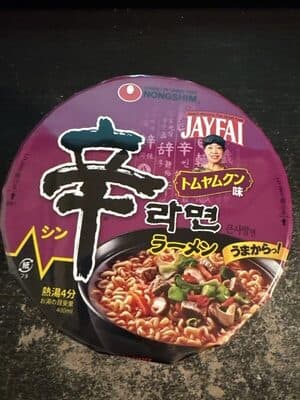 辛ラーメン　トムヤムクン味