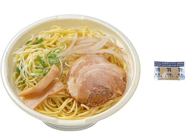 大盛り　鶏ガラスープ仕立ての油そば