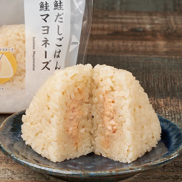 鮭だしごはん　鮭マヨネーズおむすび