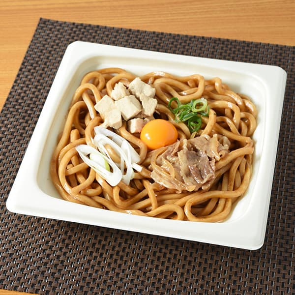 【関東の一部】甘いタレがからむ　大盛牛すき風焼うどん