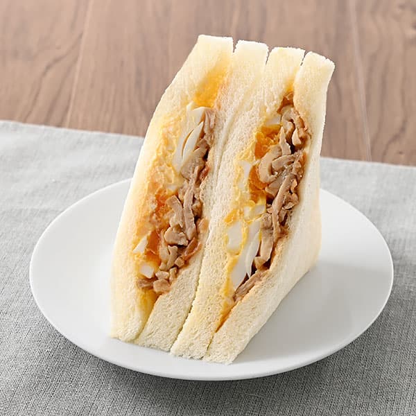 テリヤキチキンとたまごのサンド