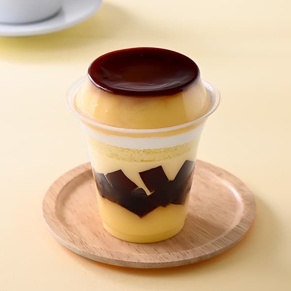 窯出しプリンのパフェ