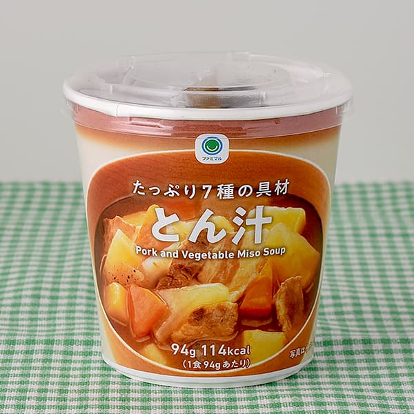 たっぷり7種の具材とん汁