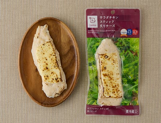 サラダチキンスティック炙りチーズ