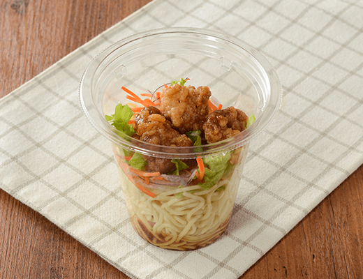 振っておいしいパスタサラダ　甘辛唐揚マヨ